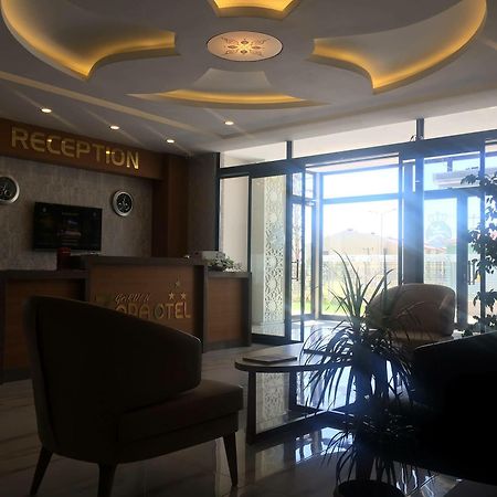 Garden Zara Hotel Restaurant Cafe Екстер'єр фото